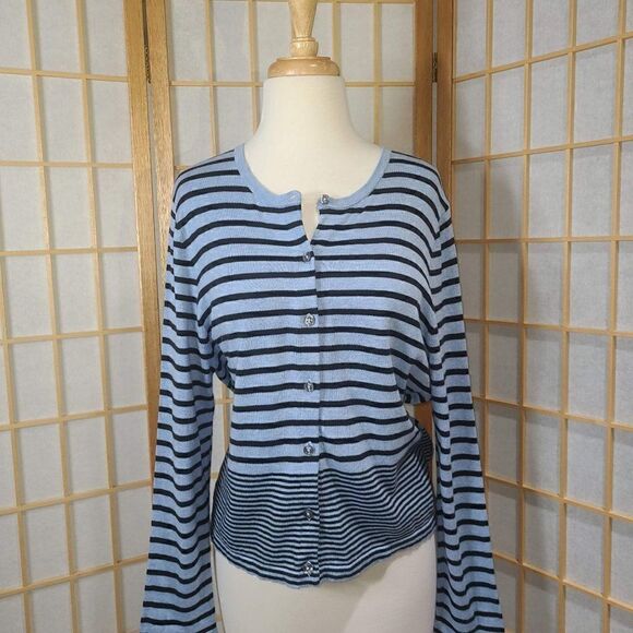 J.āJillāLgāPetĀ StripedāCardigan - Picture 9 of 14